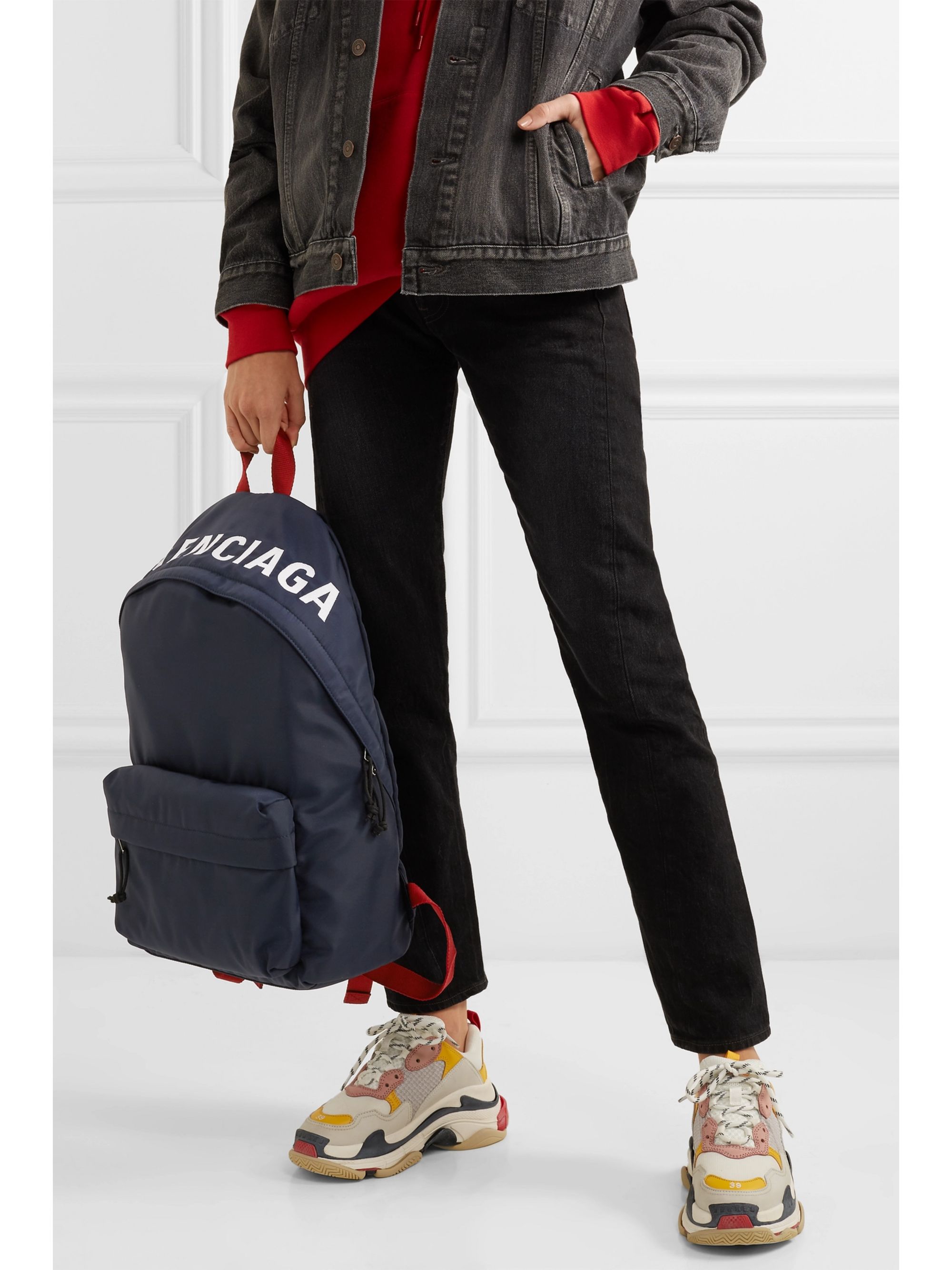 balenciaga shell bag