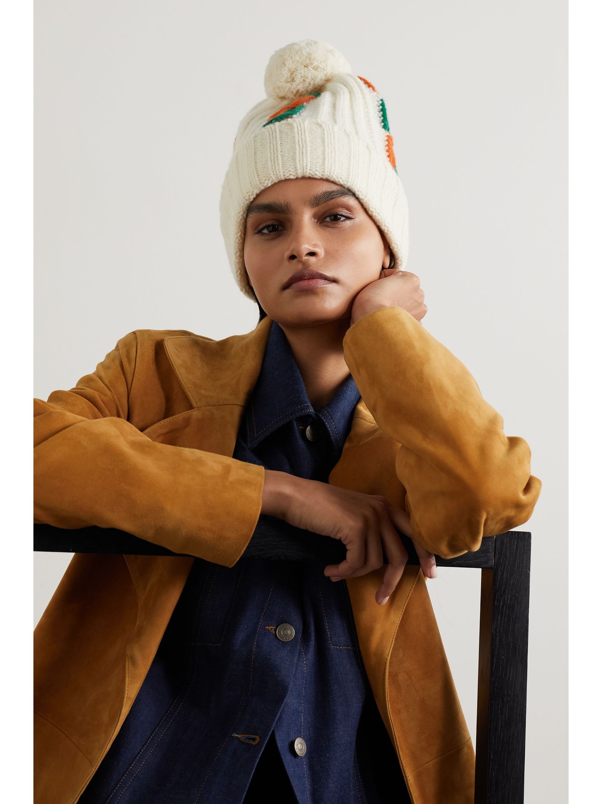 gucci winter hat with pom pom