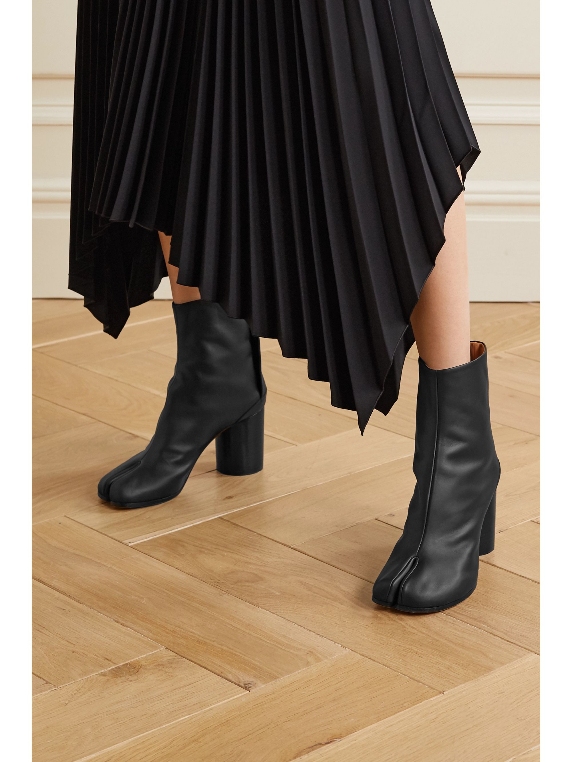 toe shoe boots