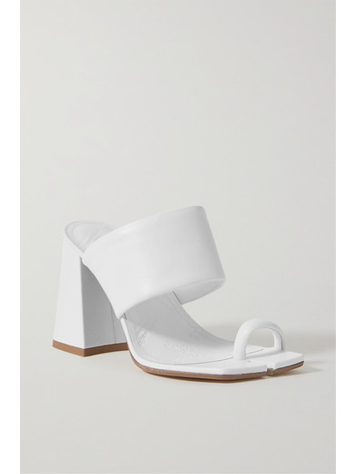 MAISON MARGIELA SPLIT-TOE LOGO-EMBOSSED LEATHER MULES