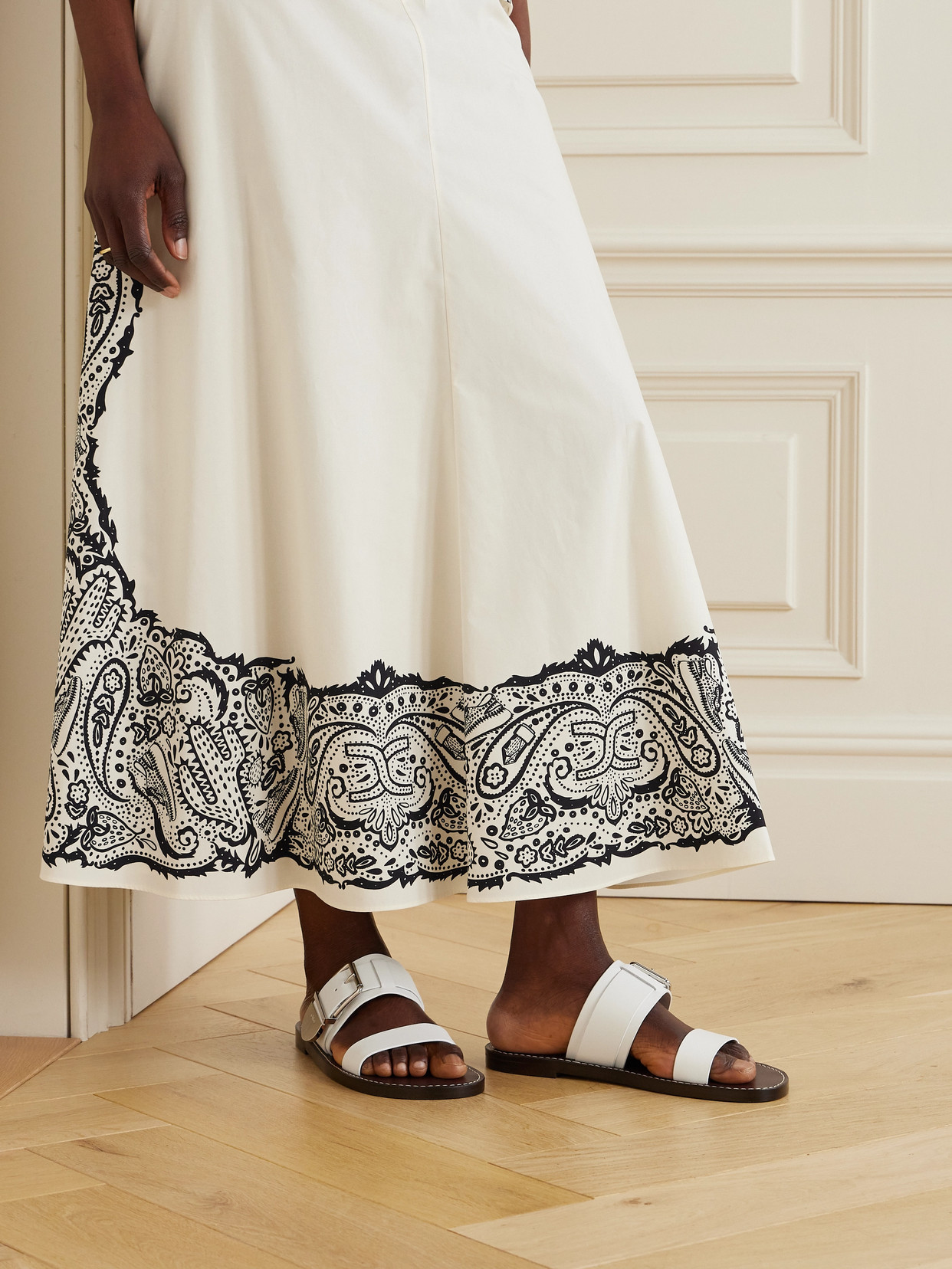 Chloé - Rebecca Slides