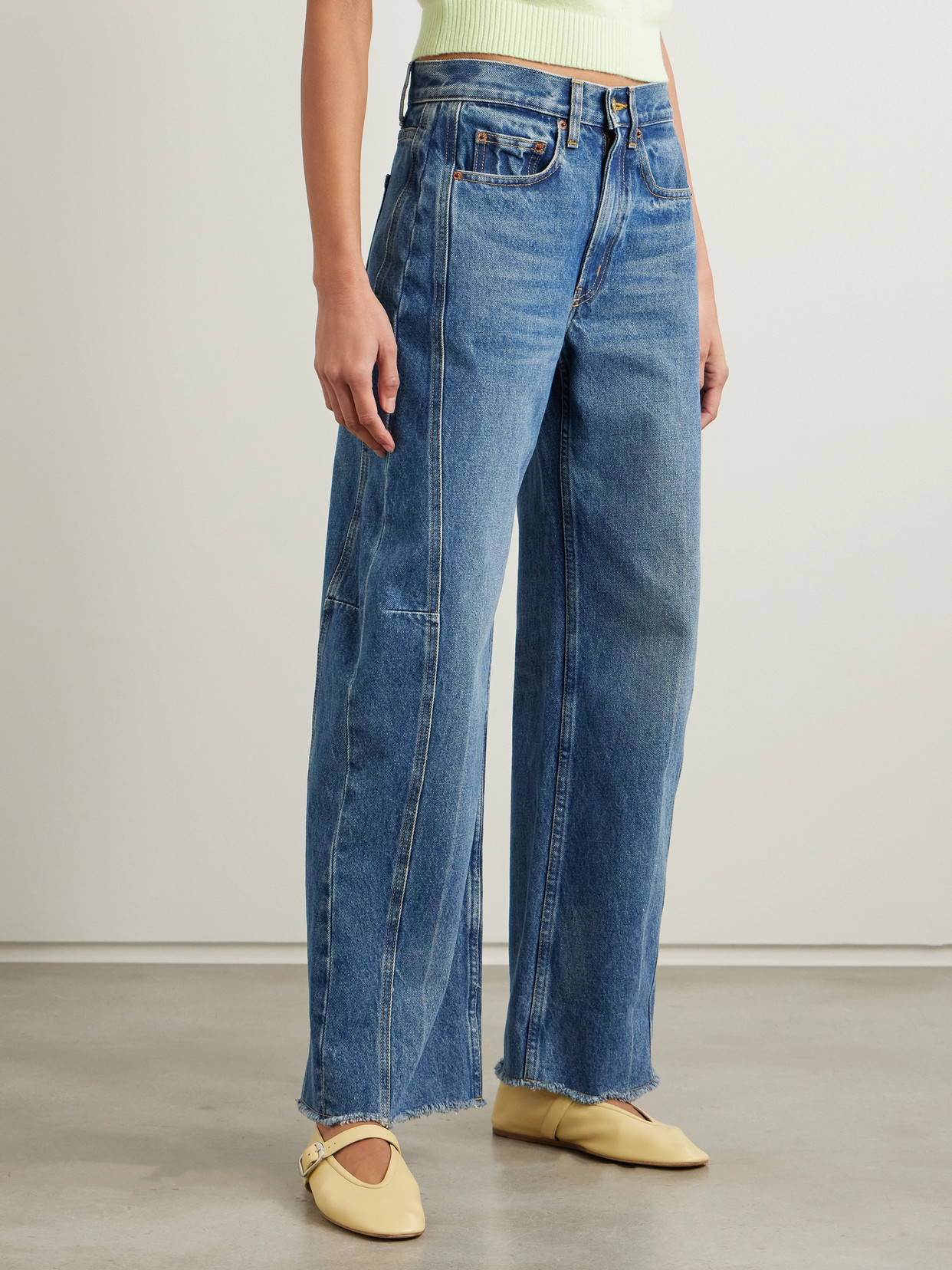 Relaxed Cuffed Lasso Frayed High-Rise Wide- Leg