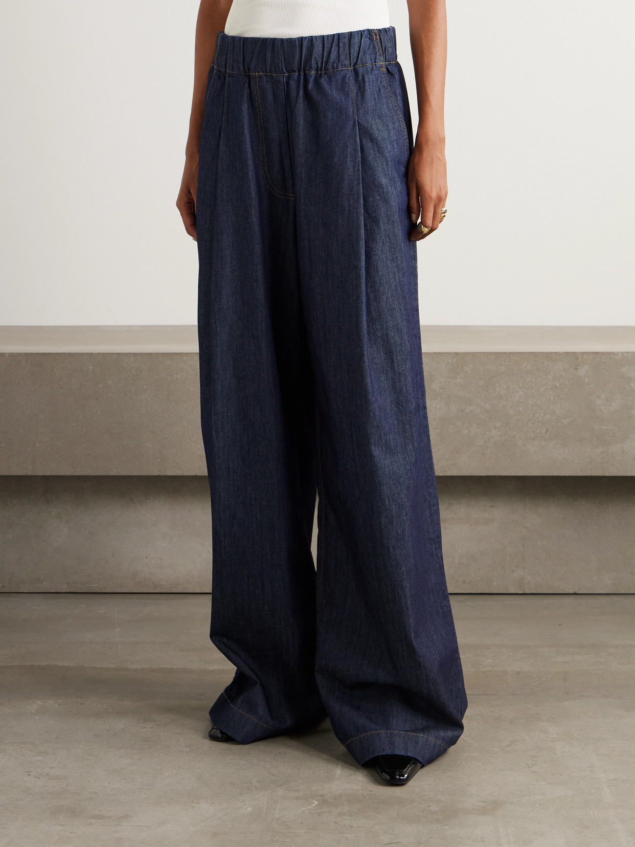 Pleated Wide- Leg