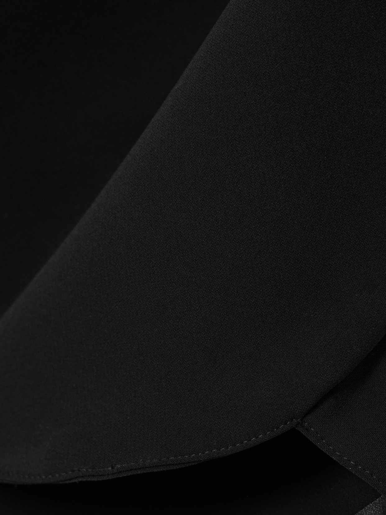 Ellipse Cropped Crepe Halterneck Top