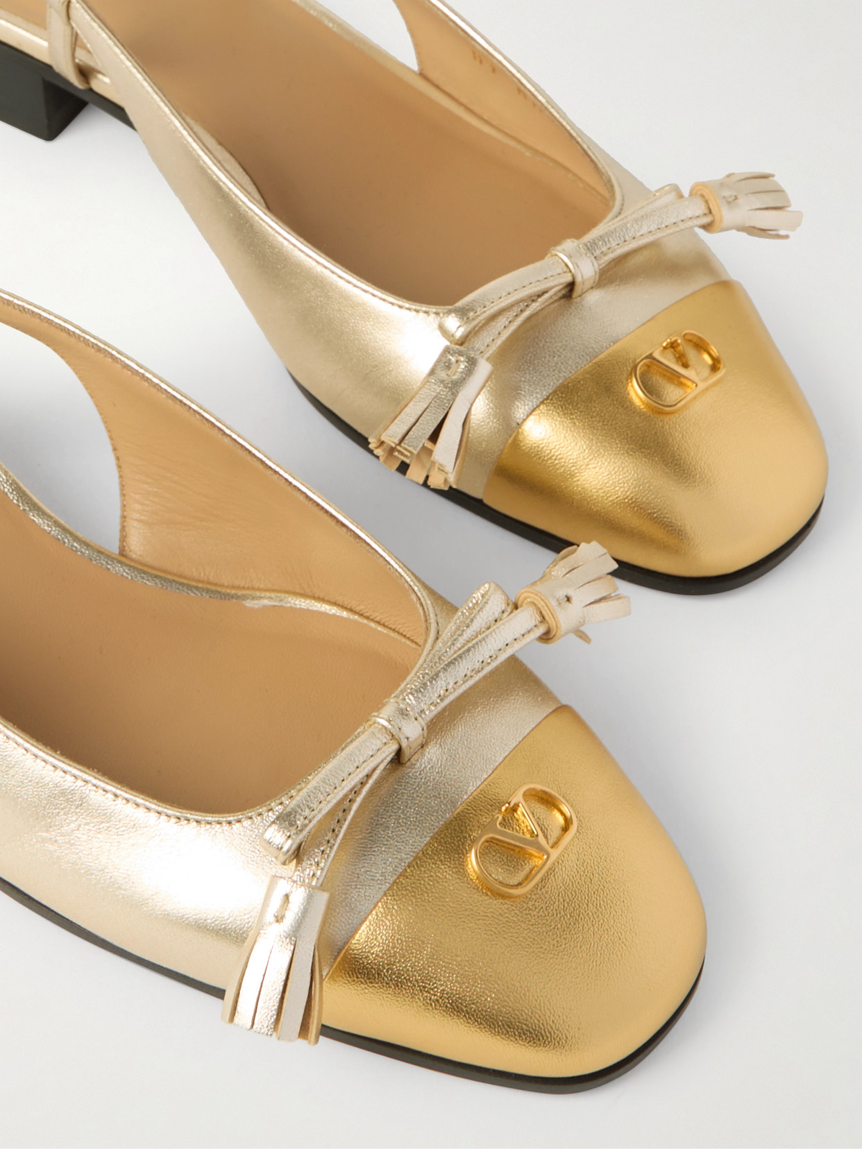 Garavani - Valet Du Roi Tasseled Slingback