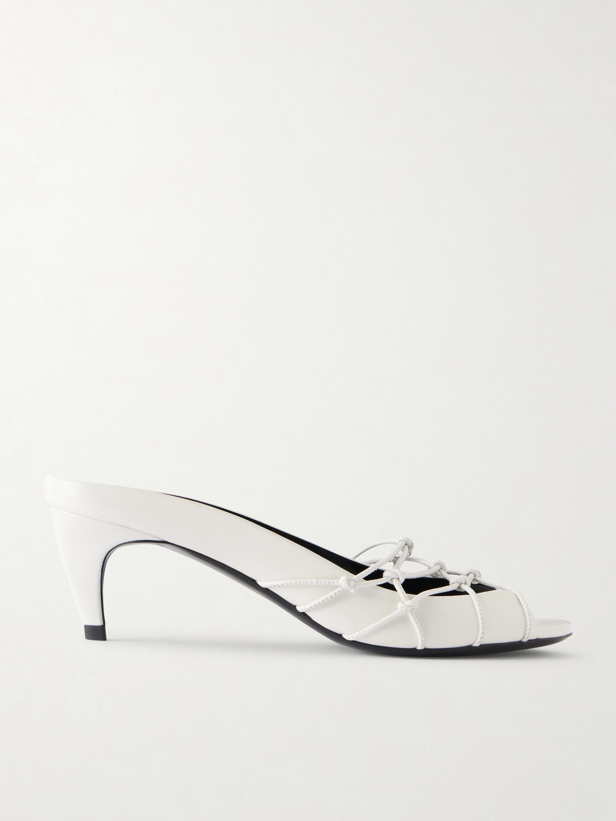 Knotty Pumps