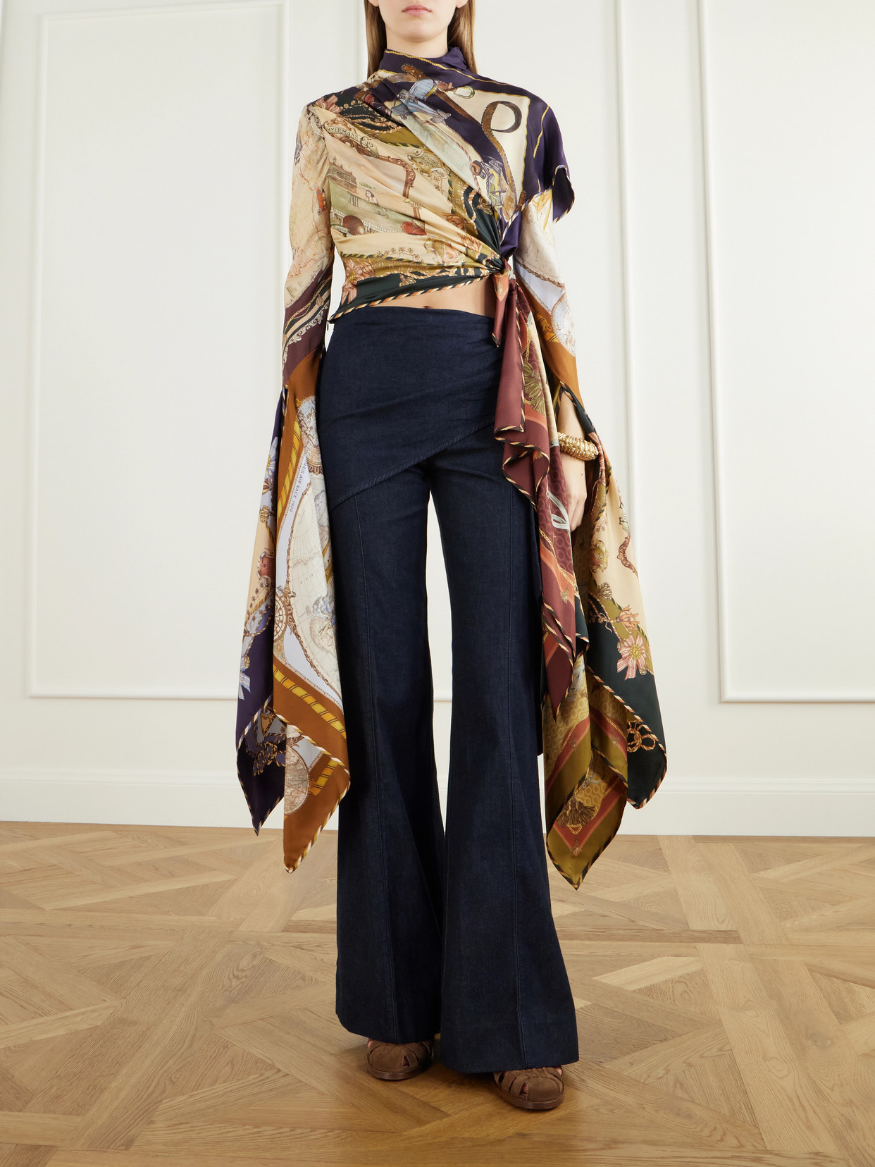 Valiant Knotted Top