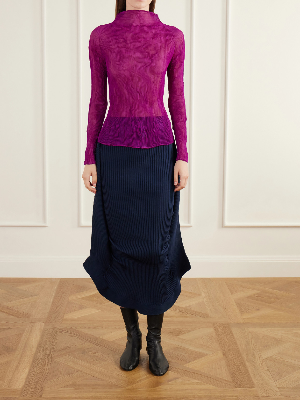 Twist Plissé-Chiffon Top