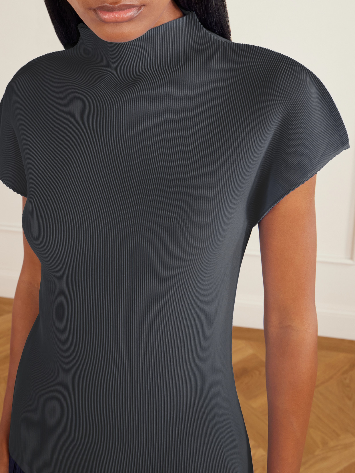 Issey Miyake - Mist Plissé Blouse