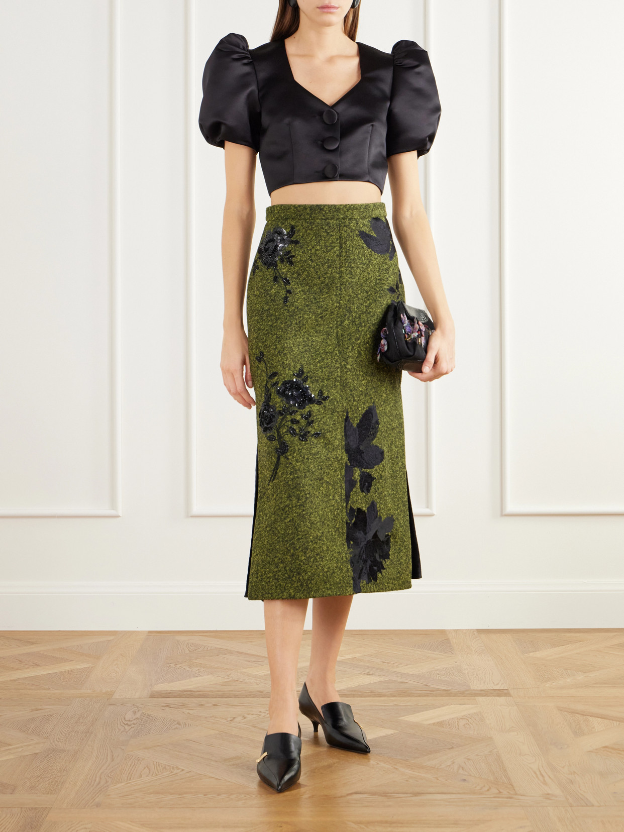 Cropped Gathered Blouse